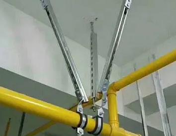 闸阀支撑架的质量要求。价格决定了桐柏抗震支撑框架的质量。